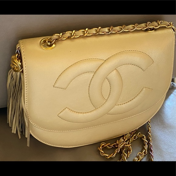Timeless CC Chanel Vintage CoCo Curve - Picture 5 of 14